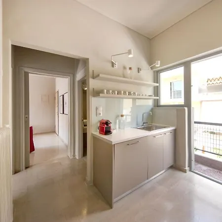 Brand New Loft Walking Distance To Acropolis Apartment *