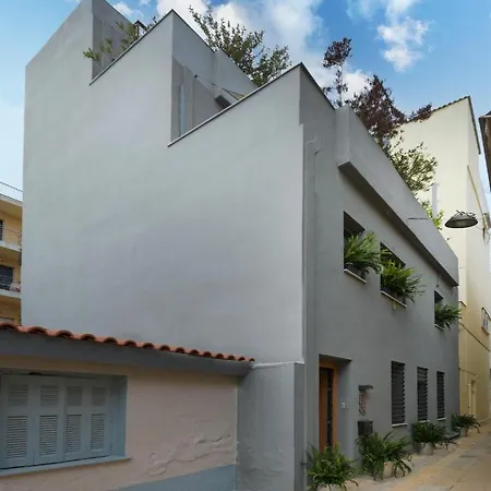 Brand New Loft Walking Distance To Acropolis